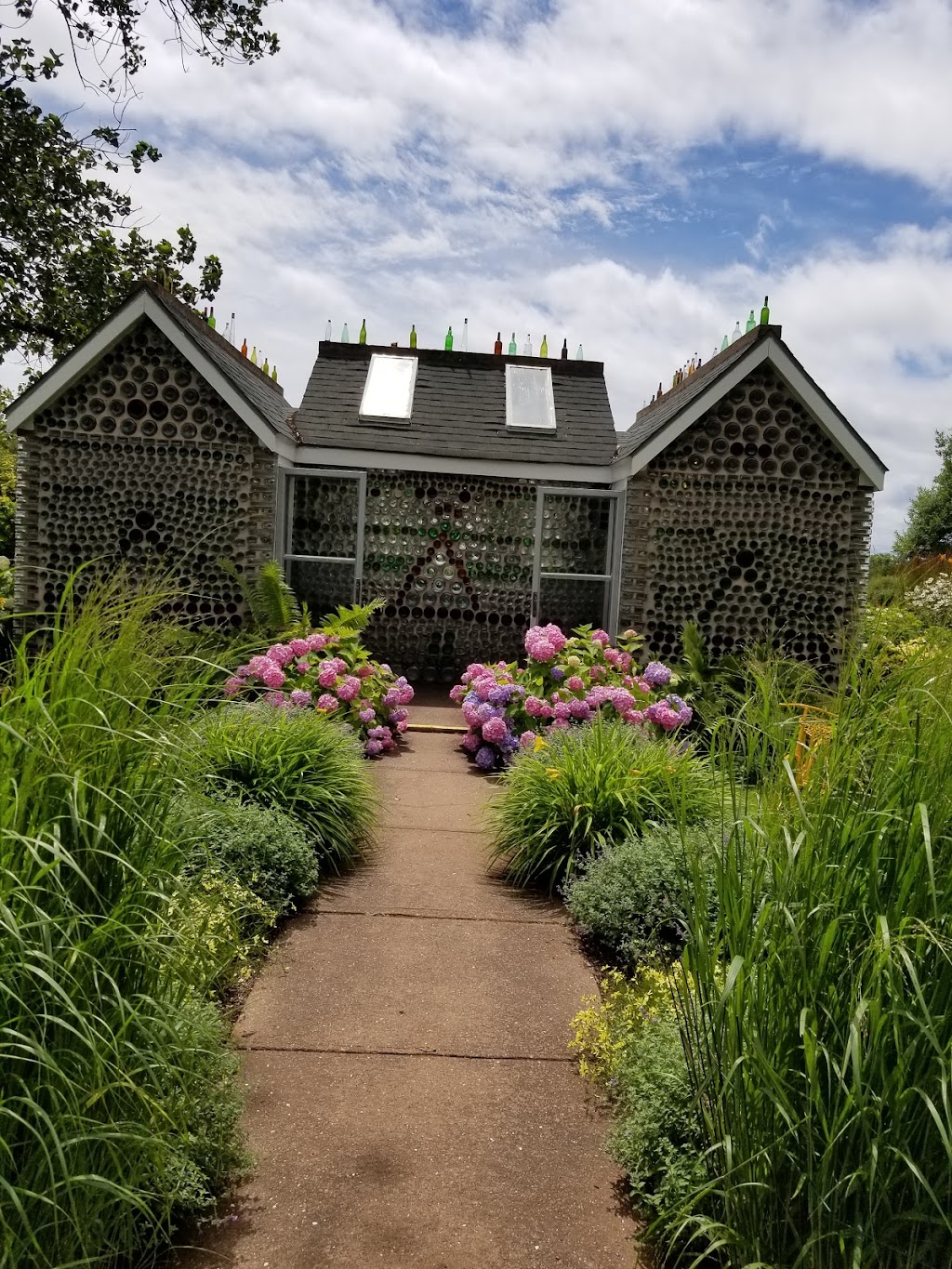 Bottle Houses- Maisons de Bouteilles | 6891 PE-11, Wellington, PE C0B 2E0, Canada | Phone: (866) 671-2987