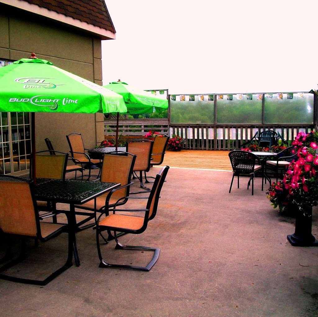 Odys Restaurant, Lounge & Patio | 580 Bruin Blvd, Woodstock, ON N4V 1E5, Canada | Phone: (519) 537-5586