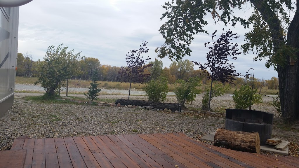 Highland Campground | Box 2218, Macleod, Cardston County, AB T0L 0Z0, Canada | Phone: (403) 553-2570