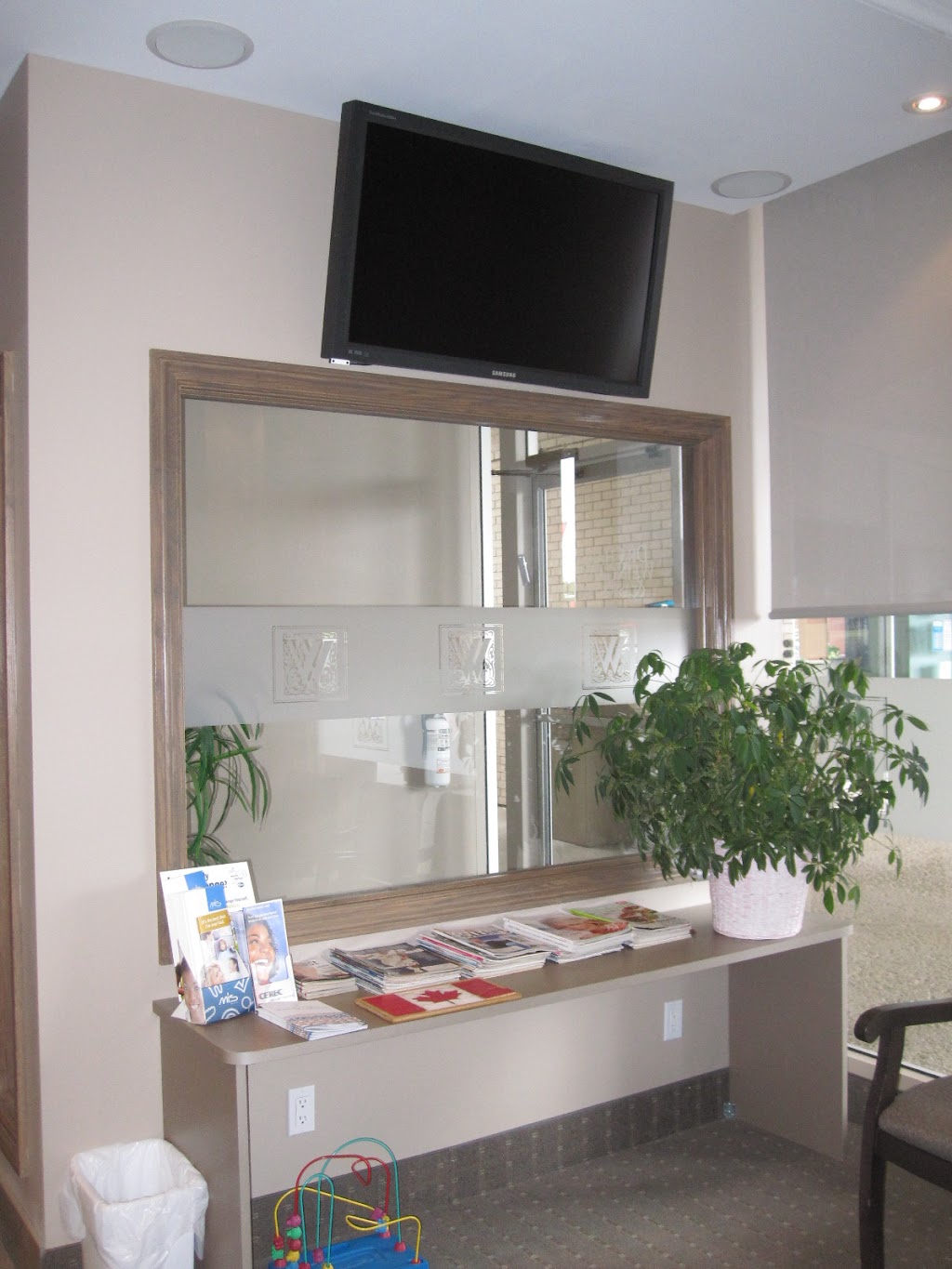 Weingarten Dental | 14800 Yonge St Suite 140, Aurora, ON L4G 1N3, Canada | Phone: (905) 727-9541