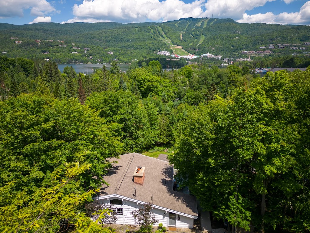 2669 Ch Village Country Home View | 2669 Chem. du Village, Mont-Tremblant, QC J8E 1E9, Canada | Phone: (514) 248-7789