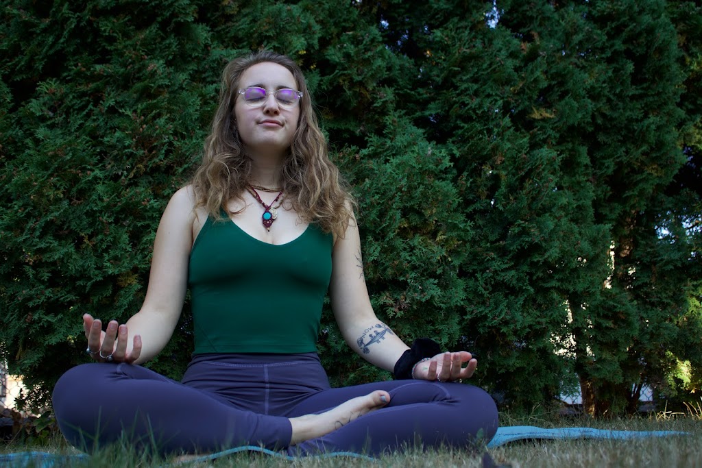 Yogini Sol | 7 Rue Loranger, Trois-Rivières, QC G8T 3R9, Canada | Phone: (514) 778-6077