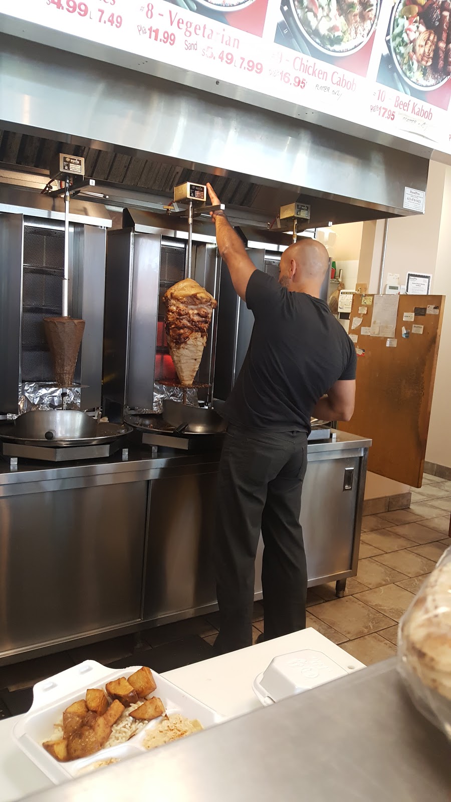 Shawarma Place | 545 McNeely Ave, Carleton Place, ON K7C 0A8, Canada | Phone: (613) 257-4747