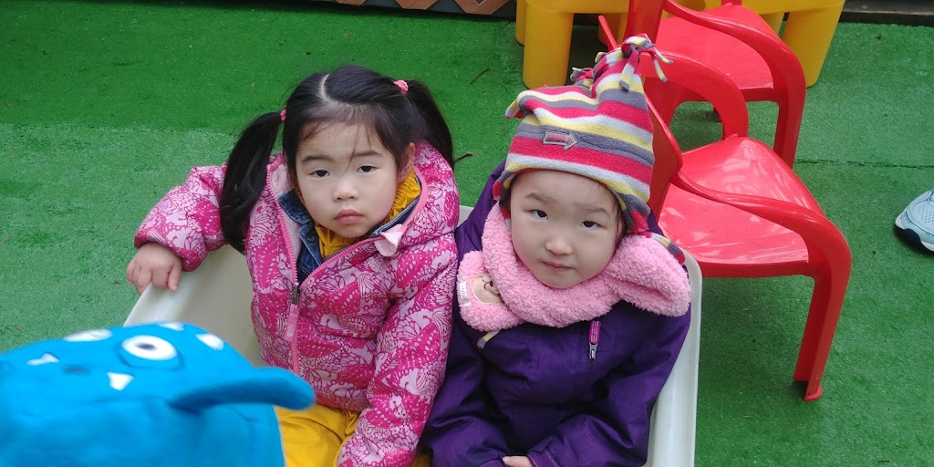 Little Saints Learning Center | 15 St Marks Pl, Winnipeg, MB R2M 0S3, Canada | Phone: (204) 237-9572
