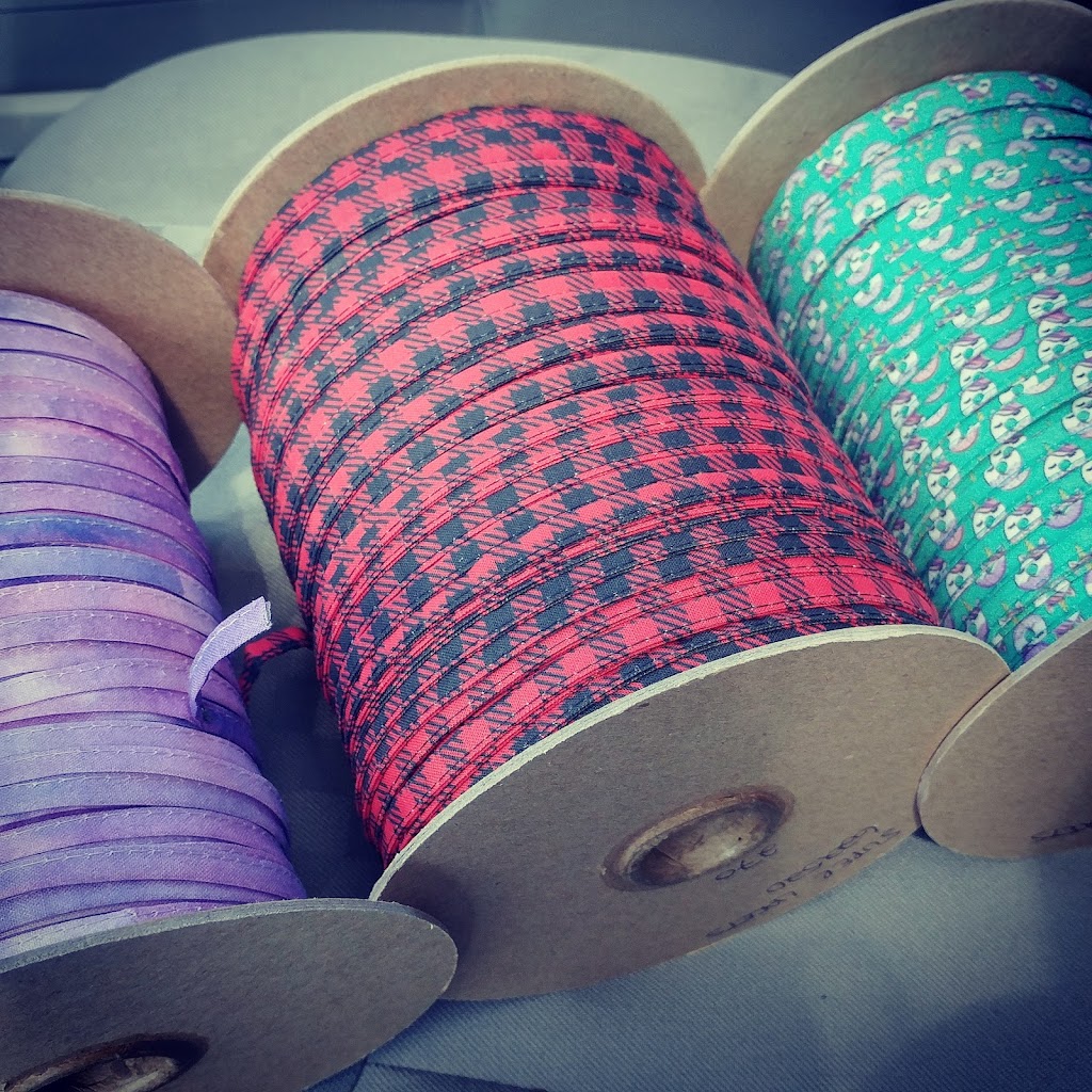 Super Lacets | 1354 Ch Tiffin, LeMoyne, QC J4P 3H3, Canada | Phone: (418) 456-7890