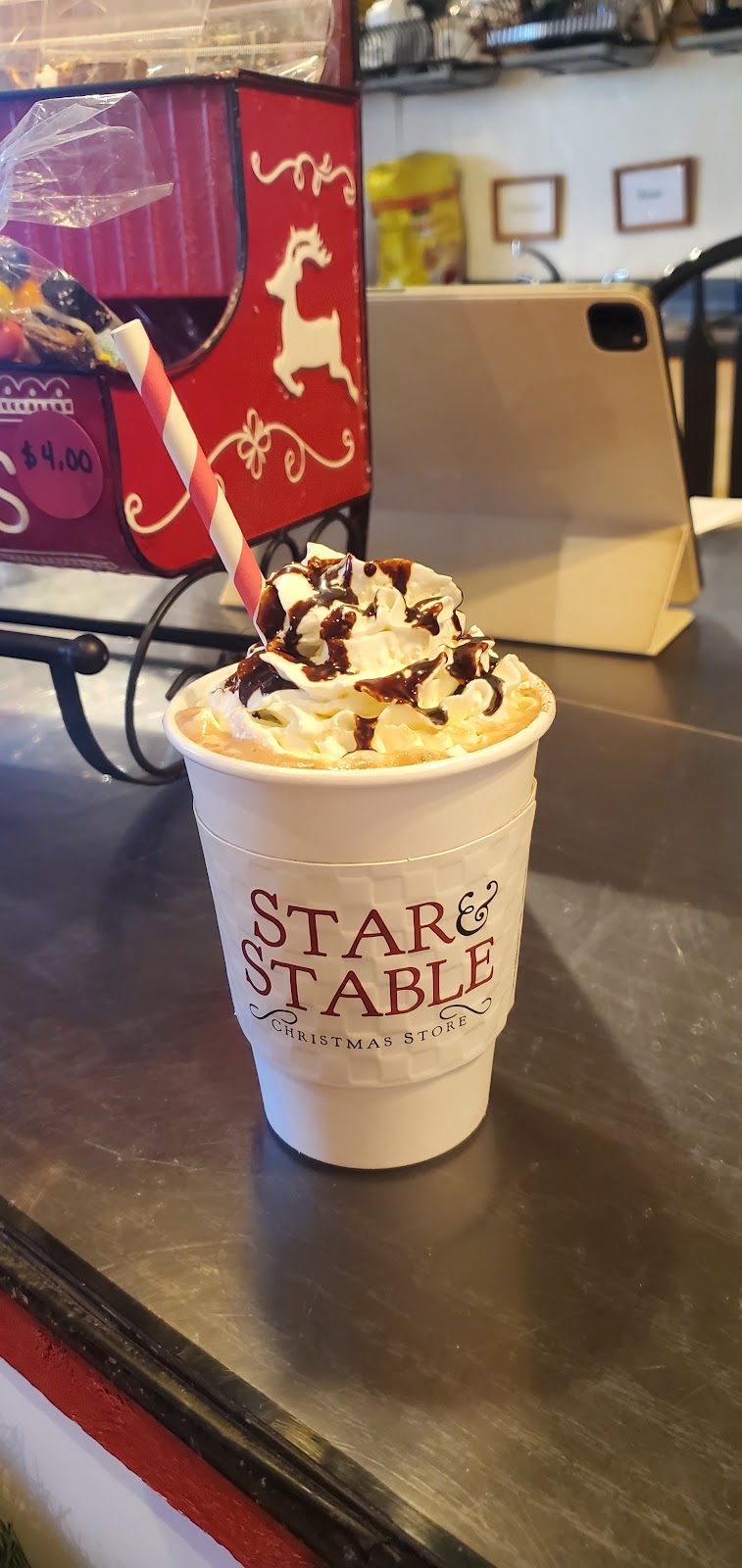 Star & Stable Christmas Store | 685 Rustico Rd #7, North Milton, PE C1E 0X5, Canada | Phone: (902) 620-7280