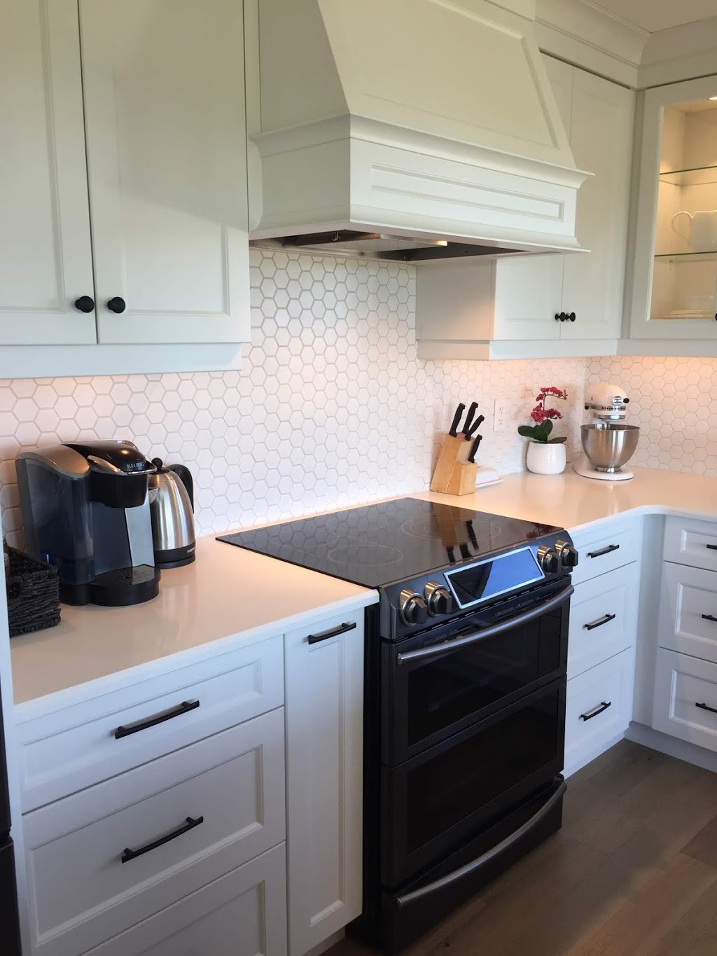 GCW Custom Kitchens & Cabinetry Inc | 3537 White Oak Rd, London, ON N6E 3A1, Canada | Phone: (519) 668-3006