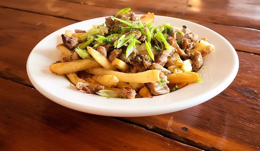 Fish & Duck Pub Ltd. | 8571 Bothwell Rd, Port Alberni, BC V9Y 9B6, Canada | Phone: (250) 724-4331