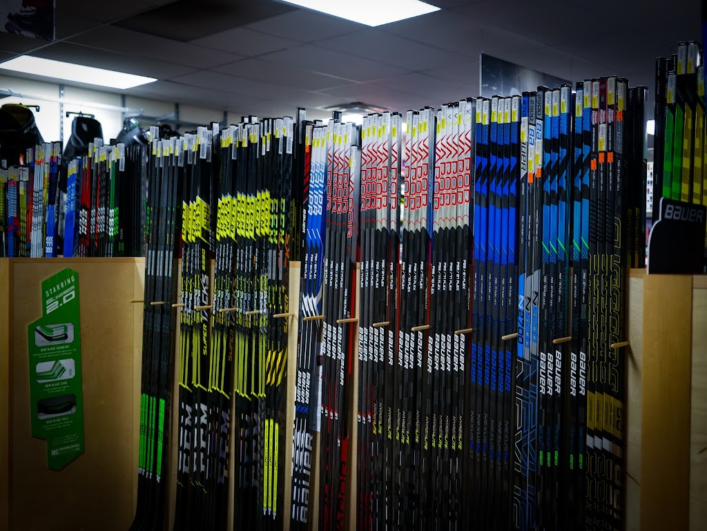 Kirbys Source For Sports | 1925 Bowen Rd, Nanaimo, BC V9S 1H1, Canada | Phone: (250) 585-5066