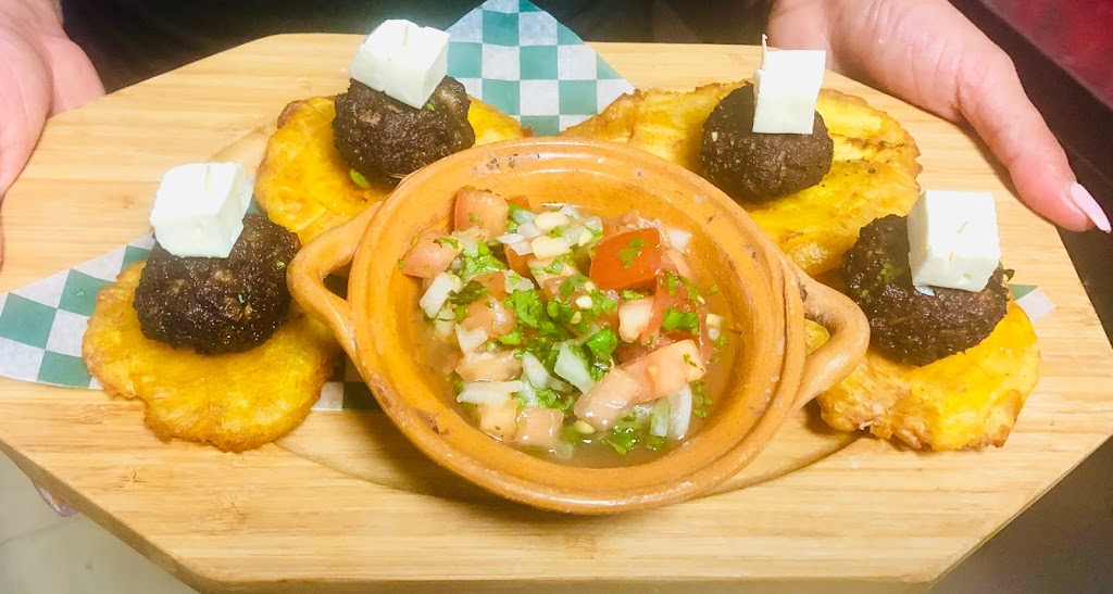 Cantina Sur | 665 Bronson Ave, Ottawa, ON K1S 4E7, Canada | Phone: (613) 567-7373