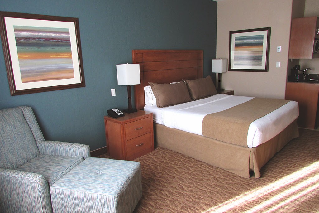 Sandman Hotel & Suites Squamish | 39400 Discovery Way, Squamish, BC V8B 0R5, Canada | Phone: (604) 848-6000