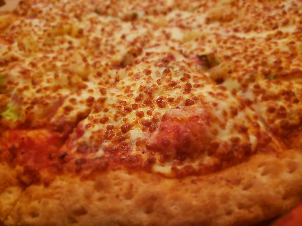 Papa Johns Pizza | 1400 OConnor Dr, East York, ON M4B 2T8, Canada | Phone: (416) 757-0338