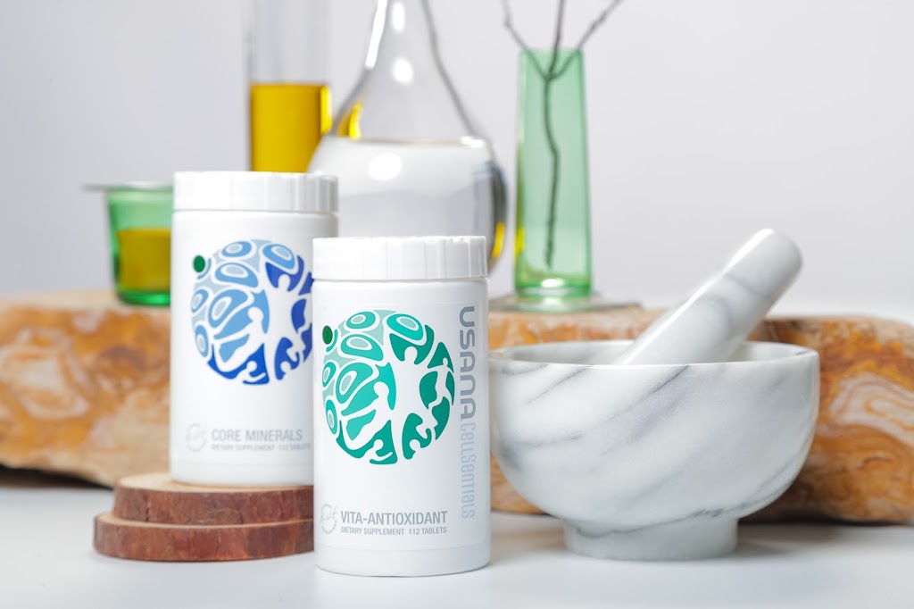 Usana | 233 Rue des Violettes, Sainte-Thérèse, QC J7E 5S3, Canada | Phone: (514) 605-0369