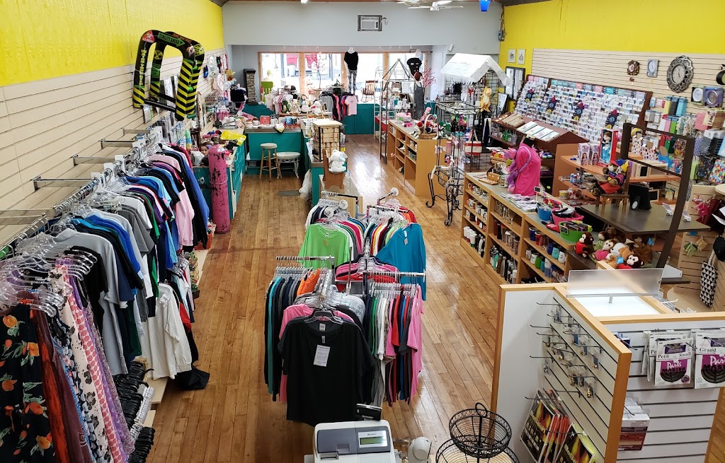 CB Creative Concepts | 205 Main St, Glencoe, ON N0L 1M0, Canada | Phone: (226) 427-2043
