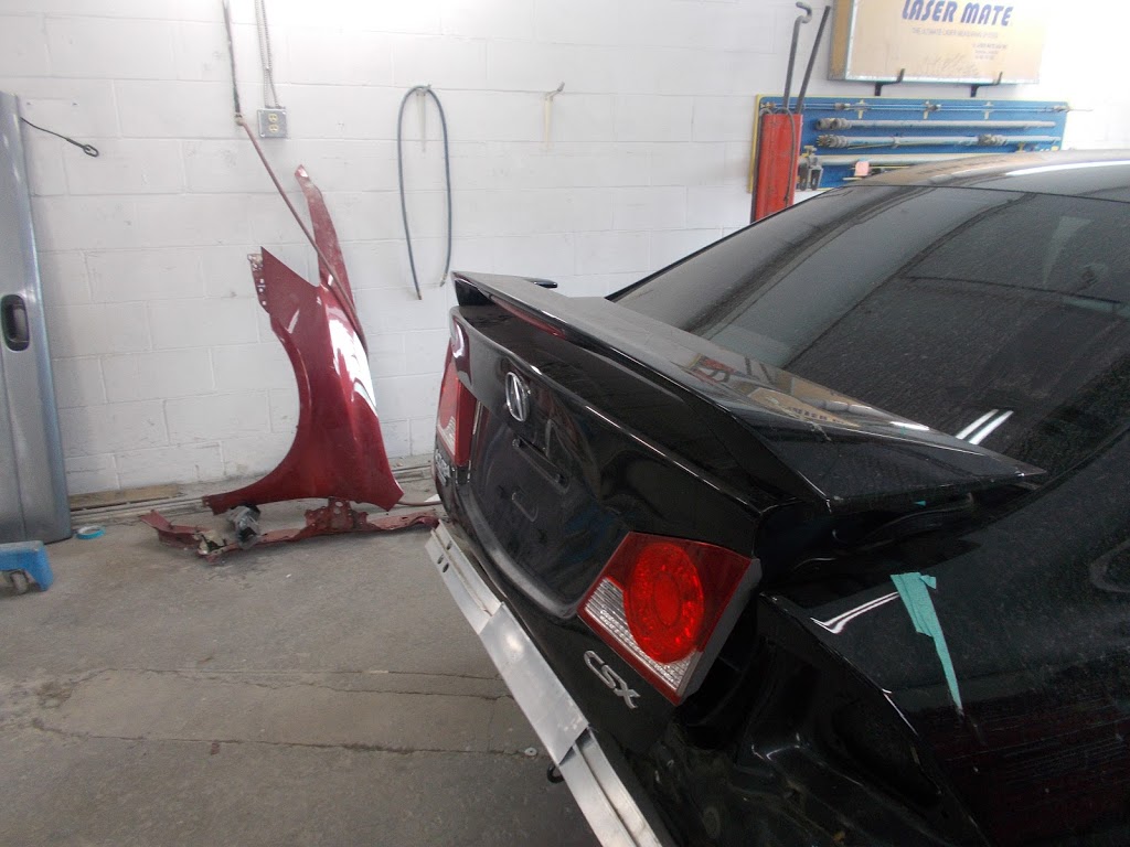 Dens Ladysmith Collision Centre | 1A3, 26 Symonds St, Ladysmith, BC V9G, Canada | Phone: (250) 245-2295