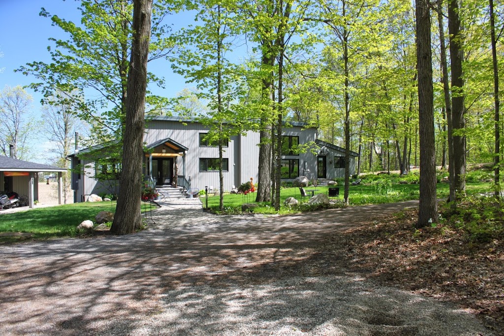 Fairwinds Country House B&B | 538 Barr Side Rd, Pakenham, ON K0A 2X0, Canada | Phone: (613) 624-9245