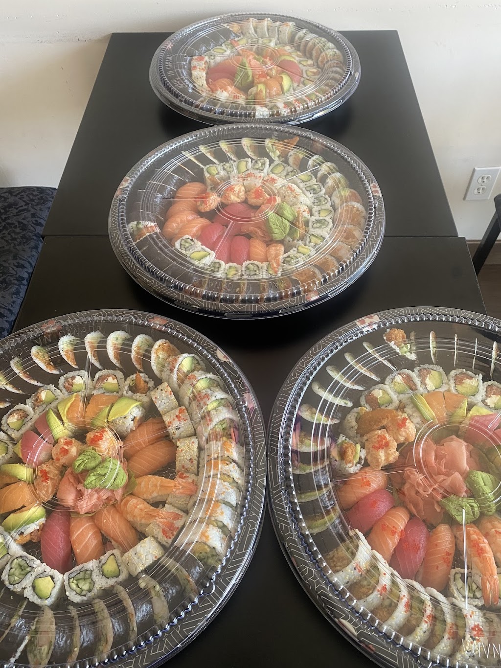 Restaurant Oh mon sushi | 3226 Rue Beaubien E, Montréal, QC H1Y 1H7, Canada | Phone: (514) 667-7117