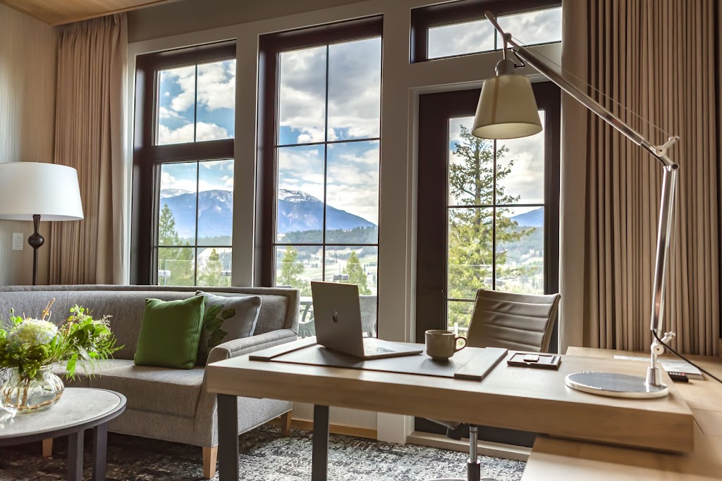 Headwaters Lodge at Eagle Ranch Resort | 9581 Eagle Ranch Trail, Invermere, BC V0A 1K3, Canada | Phone: (250) 342-0562