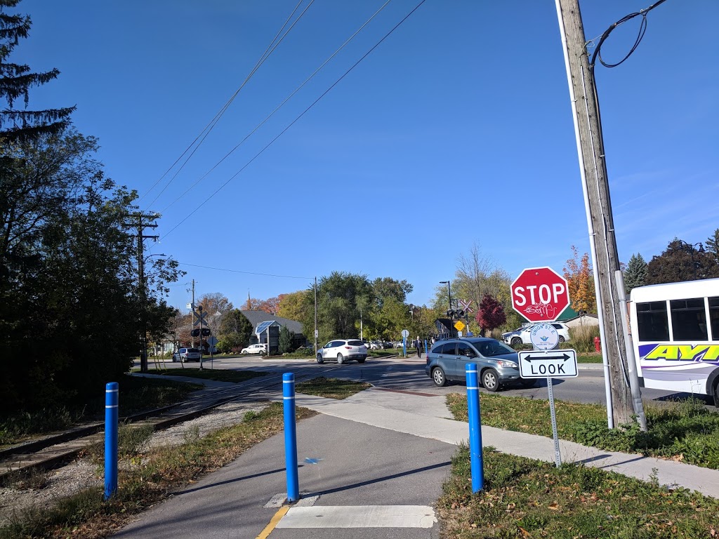 Union Crossing | 112 Union St E Waterloo N2J0E4, 112 Union St E, Waterloo, ON N2J 1C2, Canada