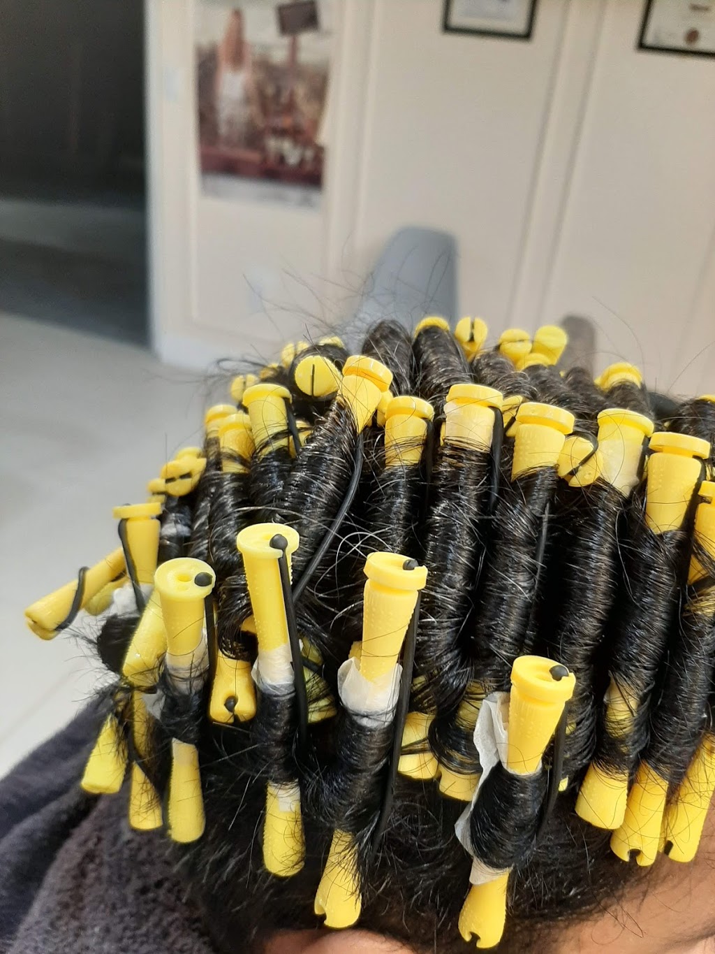 Noors salon and spa | 350 Guysborough Dr, Woodstock, ON N4T 0H3, Canada | Phone: (416) 294-6960