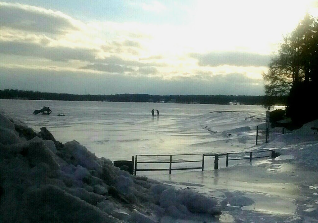 Parc Philippe - Lavallée - 183 Rue des Anges, Oka, QC J0N 1E0, Canada