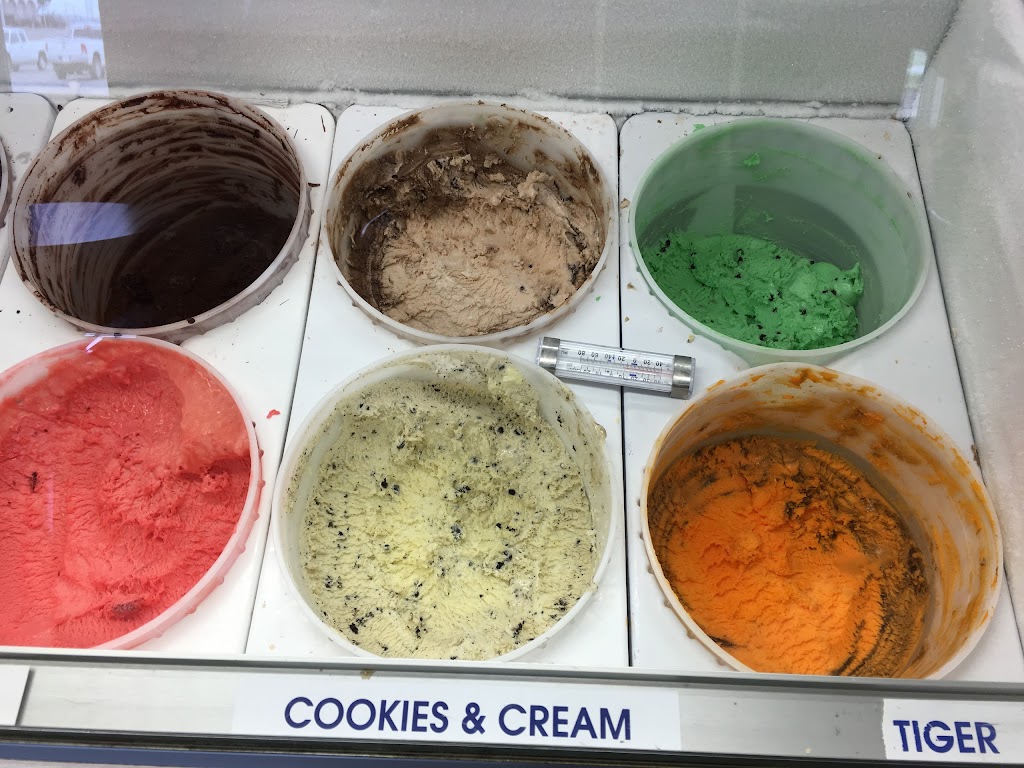 The Cone | 6303 50 Ave, Lacombe, AB T4L 1E9, Canada | Phone: (780) 278-3724