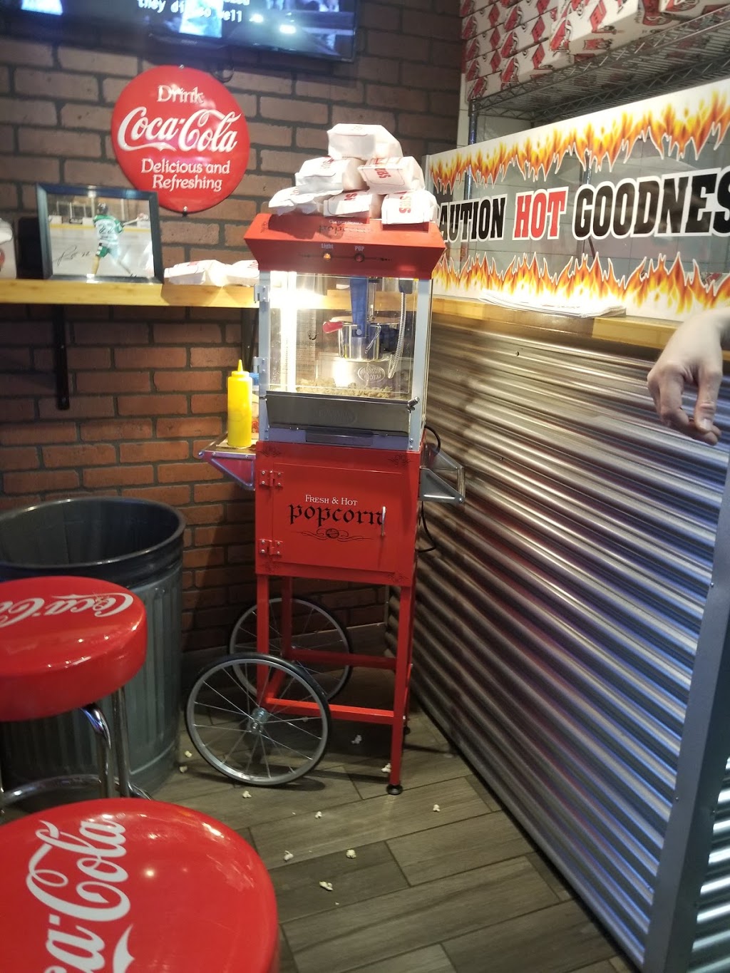 Square Boy Pizza & Subs | 133 Church St, Bowmanville, ON L1C 1T4, Canada | Phone: (905) 697-4444
