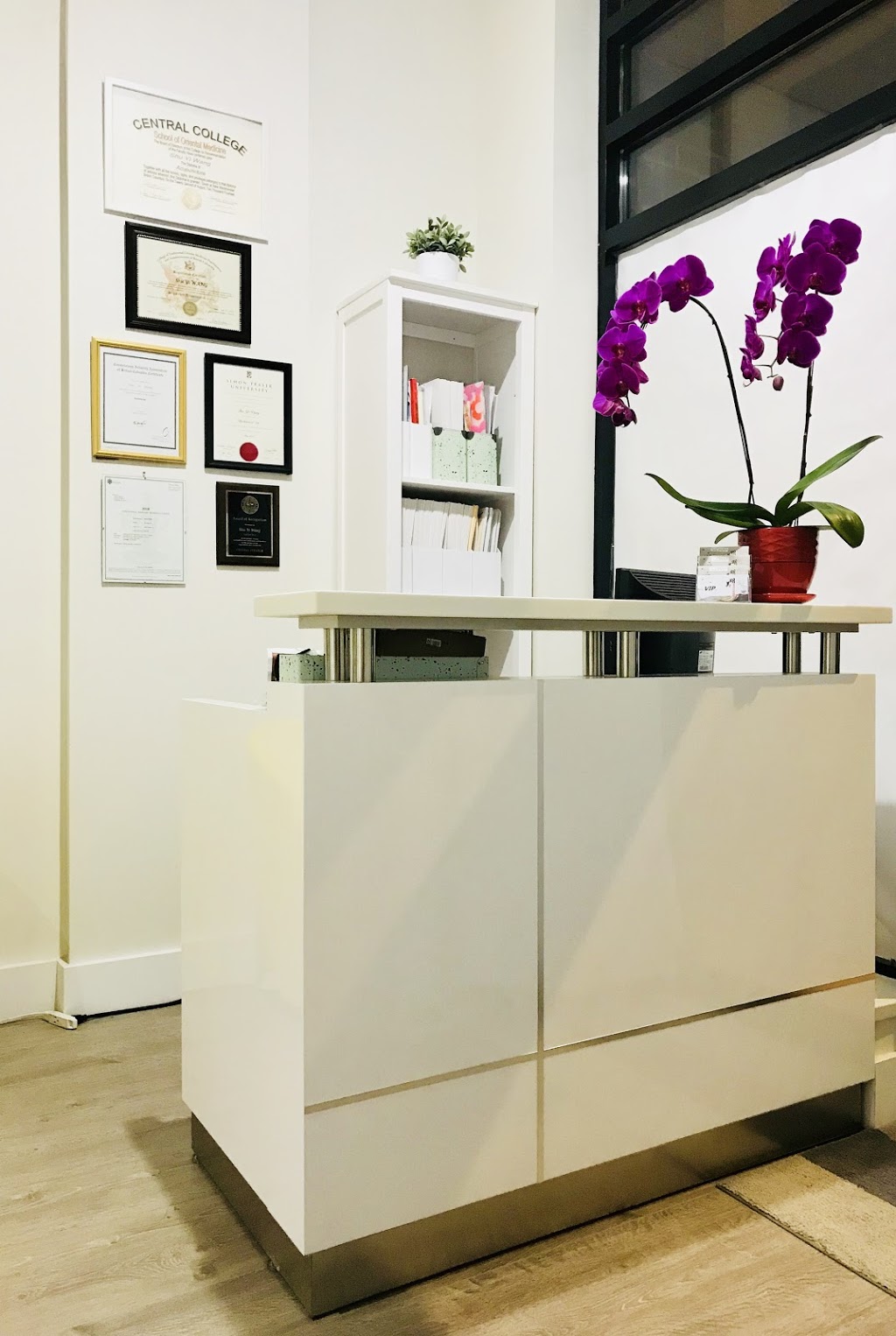 Shuyi Acupunture | 112-7727 Royal Oak Ave, Burnaby, BC V5J 4K2, Canada | Phone: (778) 882-0914