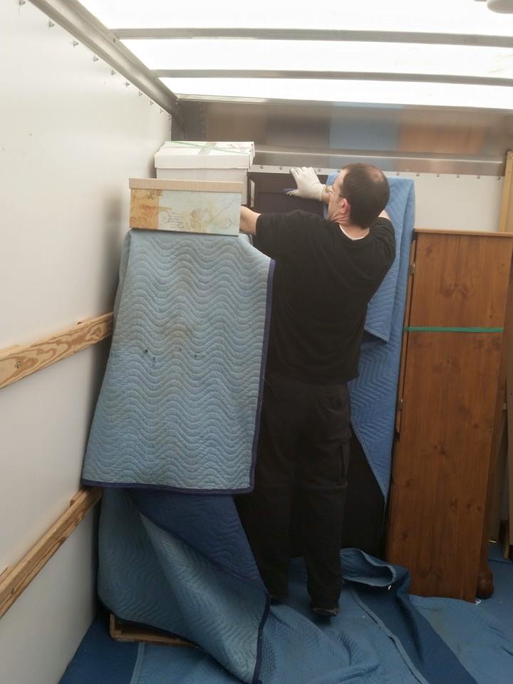 ALM CROWN Moving & Delivery | 18 Alliance Blvd, Barrie, ON L4M 5G6, Canada | Phone: (705) 725-0595