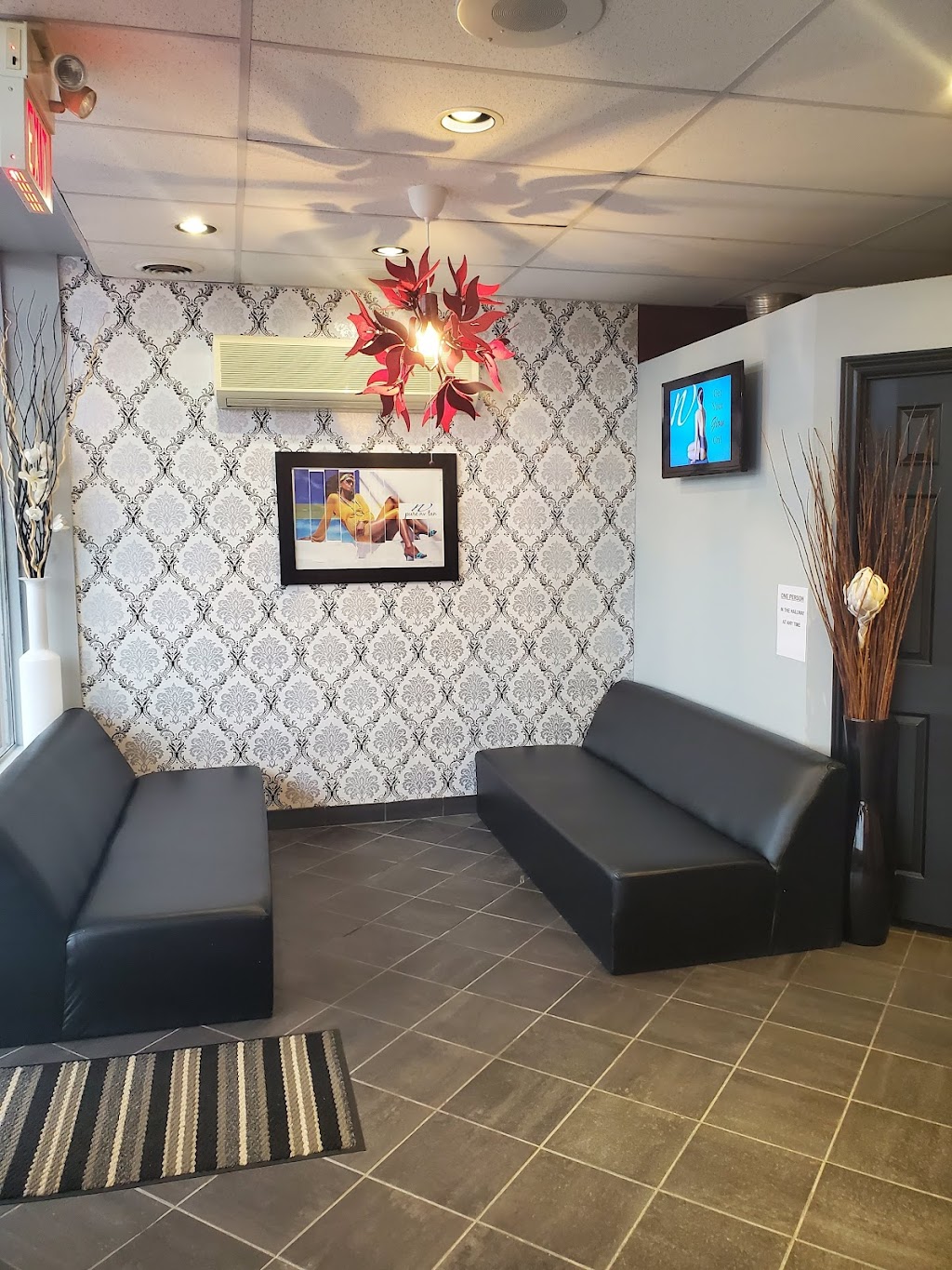 Pure NV Tan | 20907 Dalton Rd, Sutton, ON L0E 1R0, Canada | Phone: (905) 722-8125