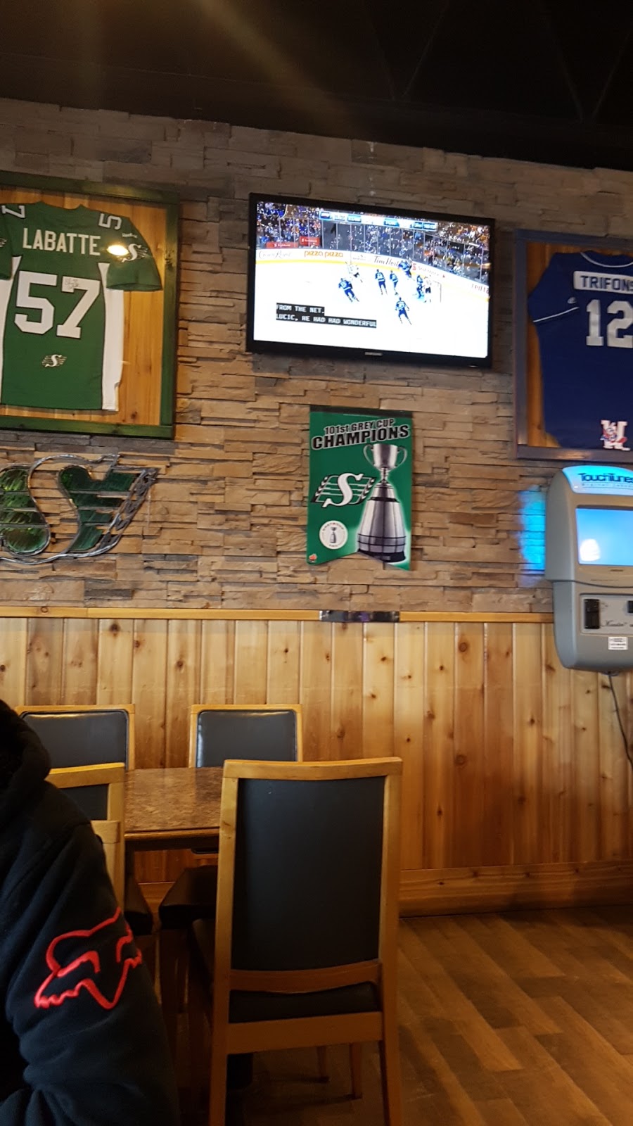 Trifons Pizza | 1612 1 Ave NE, Weyburn, SK S4H 3E8, Canada | Phone: (306) 848-0200