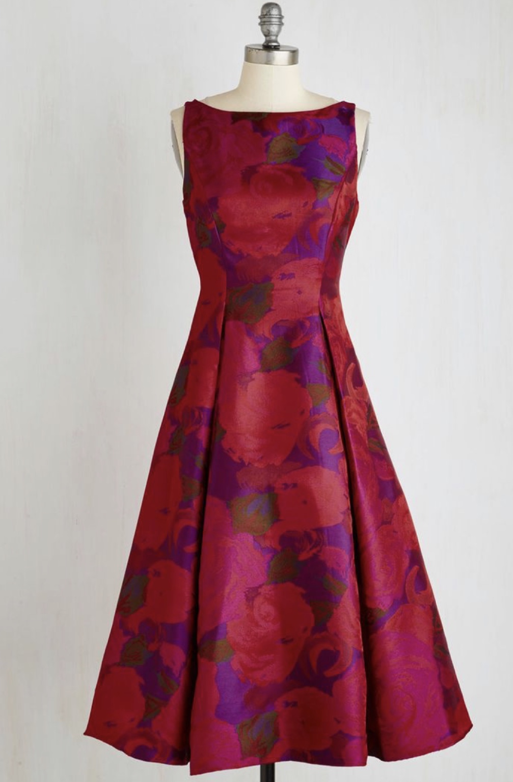 Instant Tailoring Ltd | 4567 Lougheed Hwy. #202, Burnaby, BC V5C 3Z6, Canada | Phone: (604) 291-0186