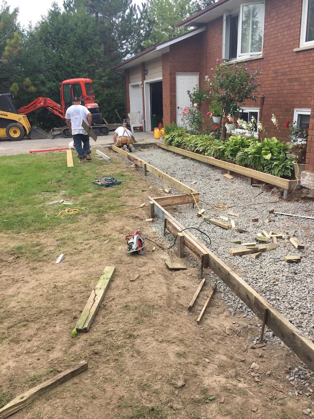 Excavating and Grading for Hire | 6060 Bloomington Rd, Whitchurch-Stouffville, ON L4A 2W7, Canada | Phone: (416) 580-9693