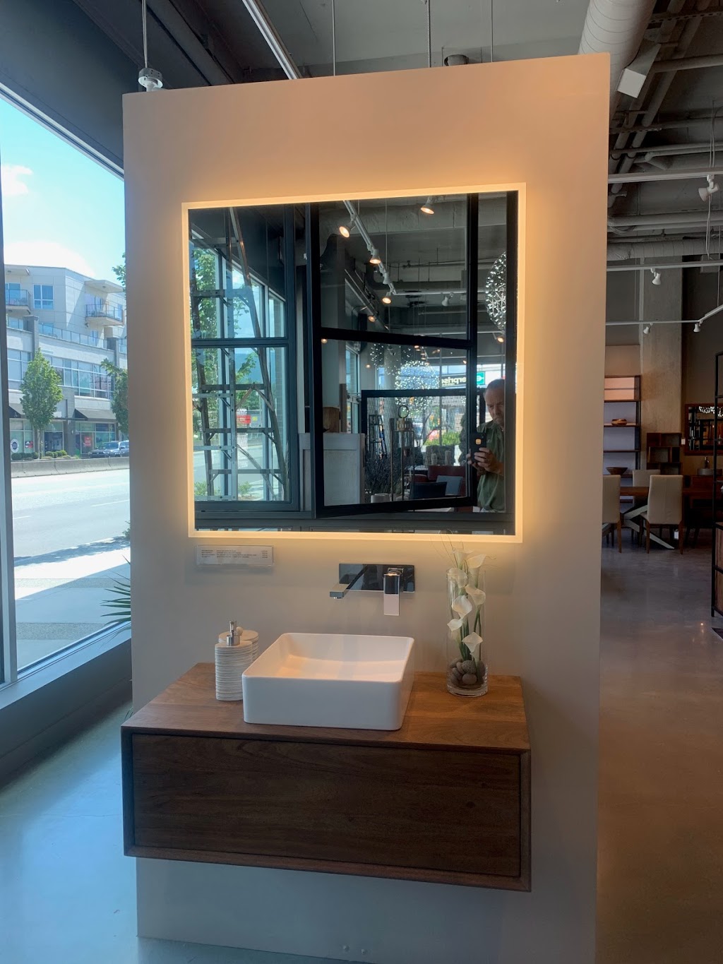 Kirsch Electrical Services Ltd | 2891 E Hastings St E, Vancouver, BC V5K 5J8, Canada | Phone: (604) 612-9280