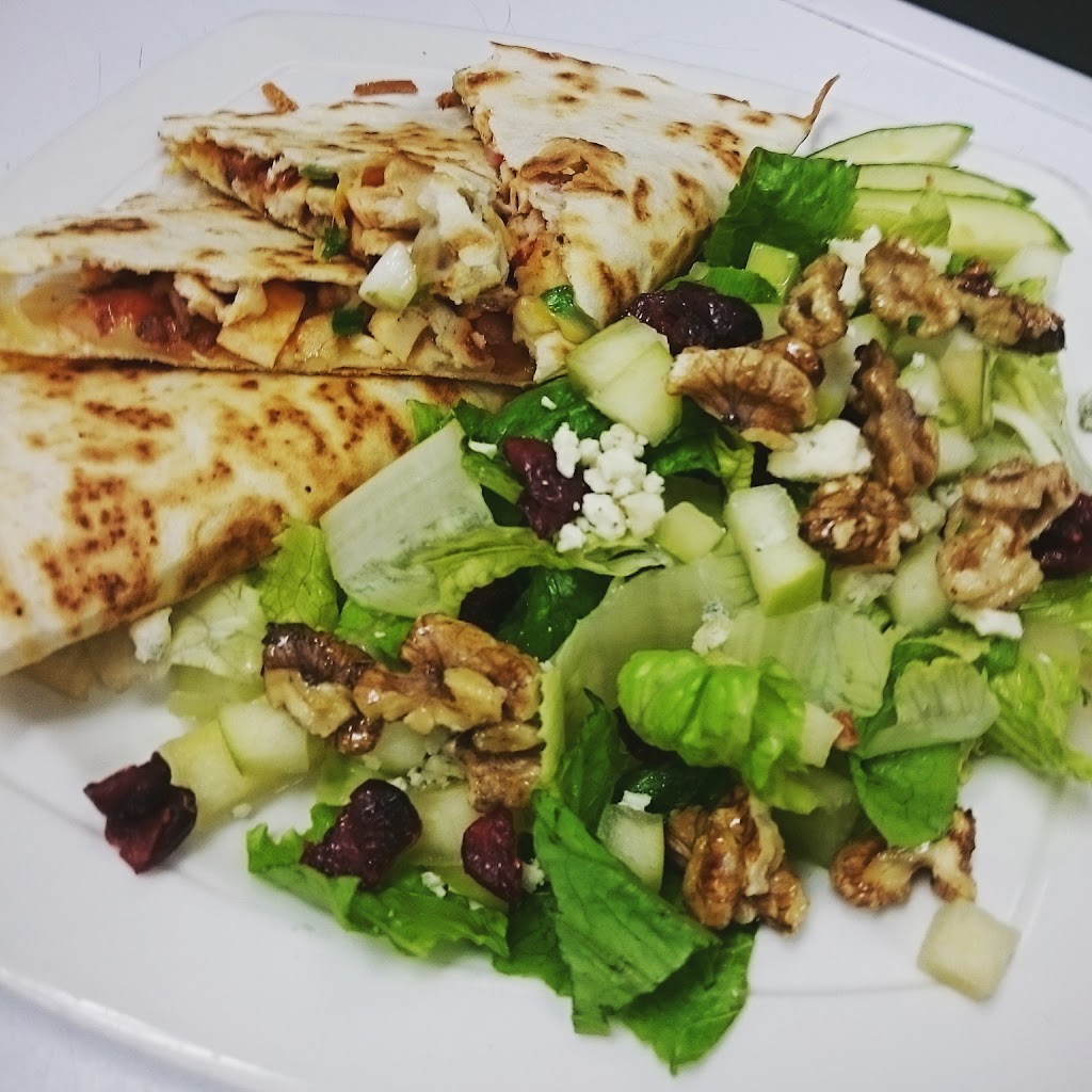 Rosies on River Street | 11 River St W, Moose Jaw, SK S6H 1R3, Canada | Phone: (306) 693-2229