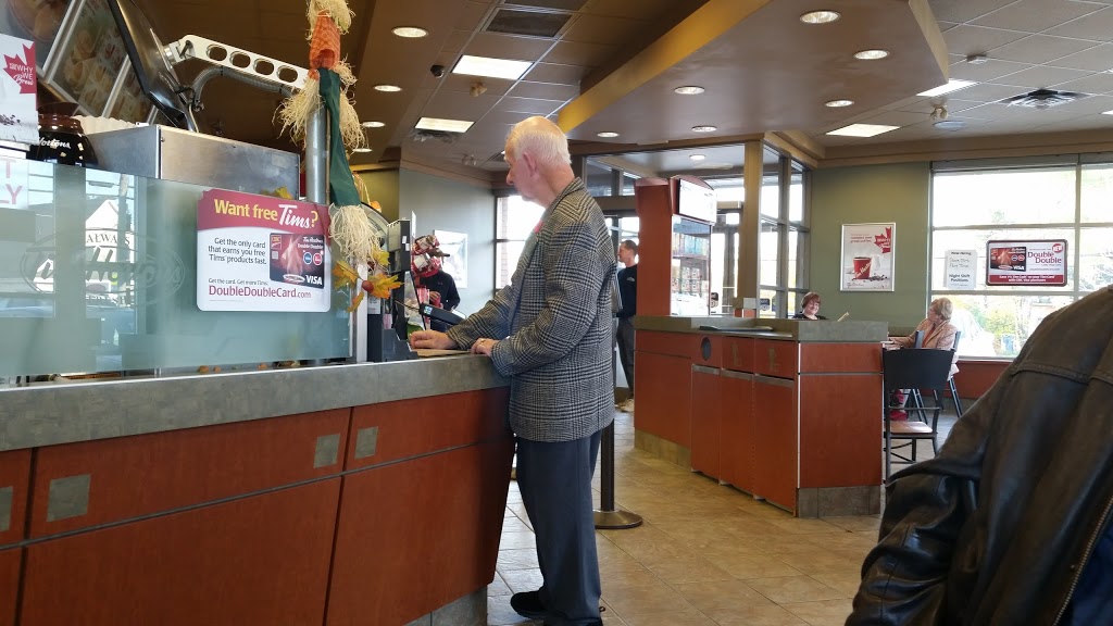 Tim Hortons | 23 Lindsay St, Fenelon Falls, ON K0M 1N0, Canada | Phone: (705) 887-4070