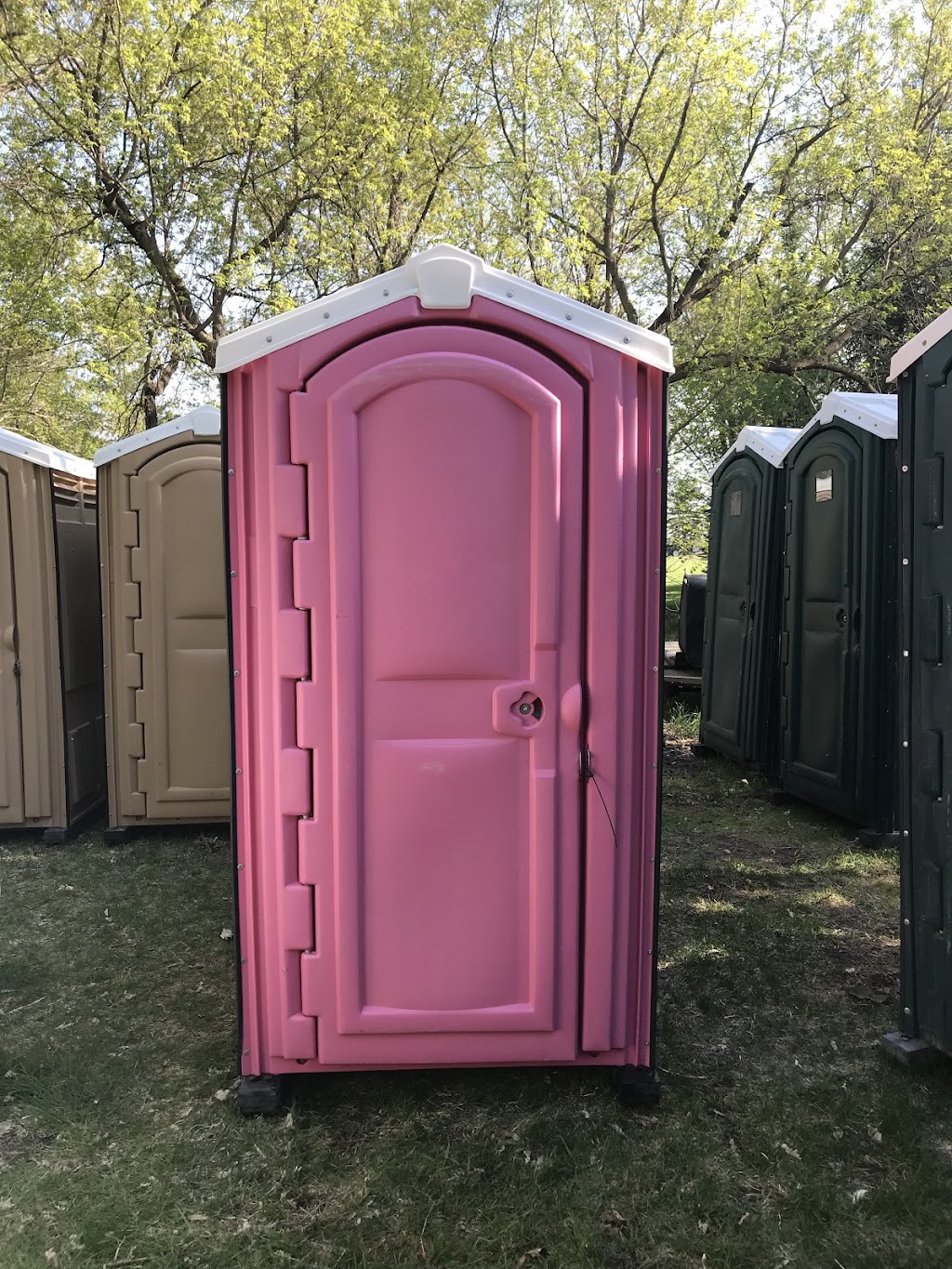 Pioneer Pumping Septic & Toilets | 848 Ashton Ave, Beausejour, MB R0E 0C0, Canada | Phone: (204) 268-3137