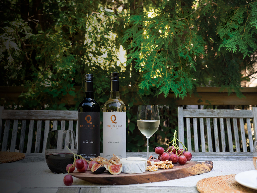 Queenston Mile Vineyard | 963 Queenston Rd, Niagara-on-the-Lake, ON L0S 1J0, Canada | Phone: (905) 684-6453