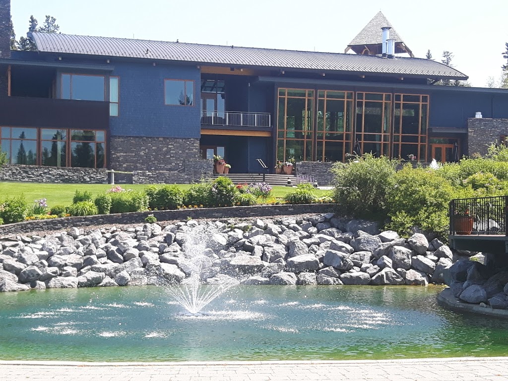 Azuridge Estate Hotel | 178057 272 St W, Priddis, AB T0L 1W0, Canada | Phone: (403) 931-0100