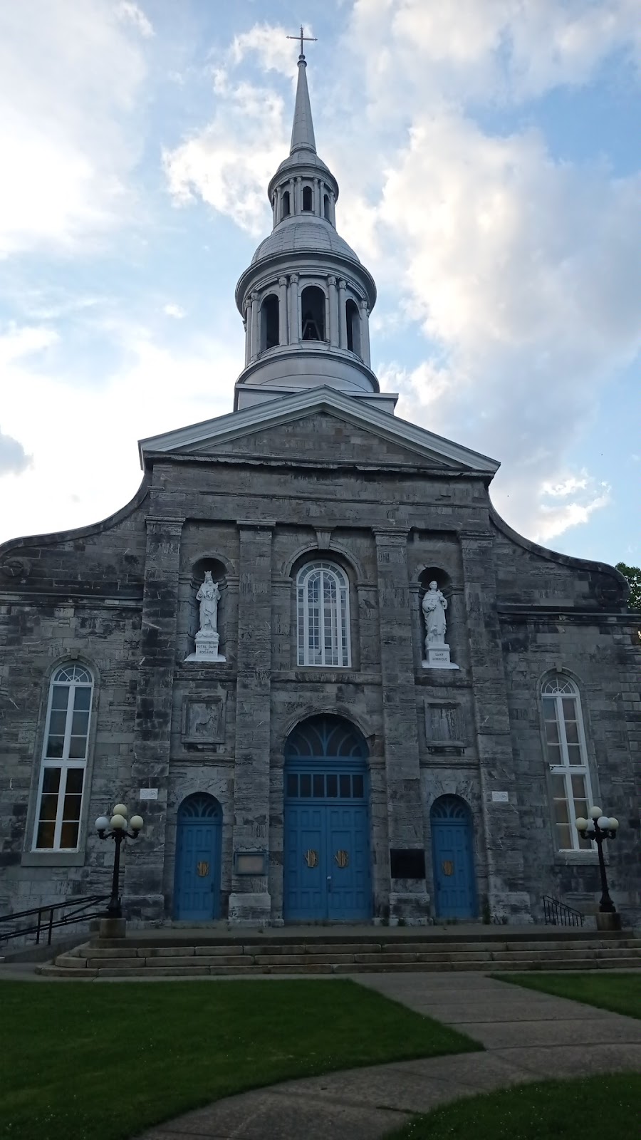 Paroisse Notre-Dame-du-Rosaire | 2200 Rue Girouard O, Saint-Hyacinthe, QC J2S 3A8, Canada | Phone: (450) 774-5633