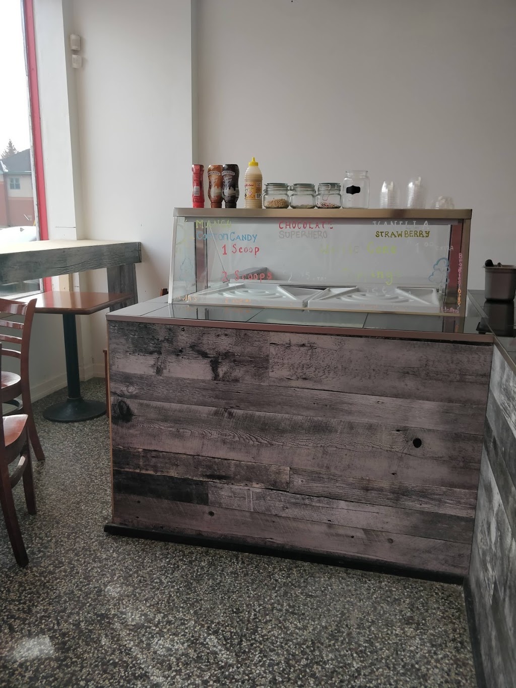 Sugar & Slice | 107 Mann Ave, Ottawa, ON K1N 5A4, Canada | Phone: (613) 237-9229