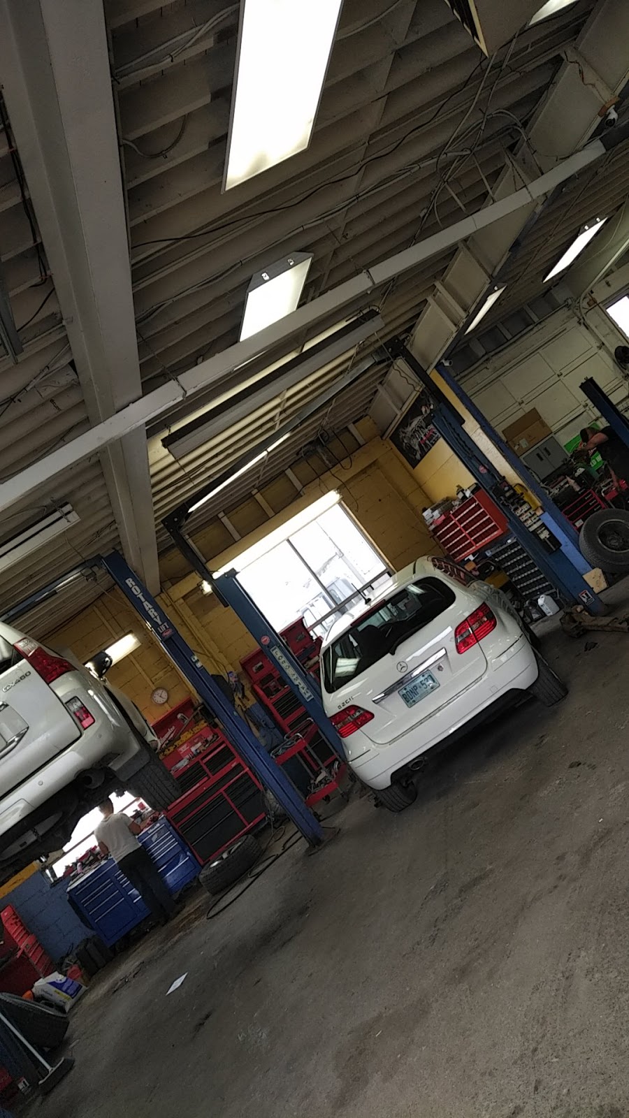 Memos Auto | 3 Six Point Rd, Etobicoke, ON M8Z 2W7, Canada | Phone: (416) 239-4000
