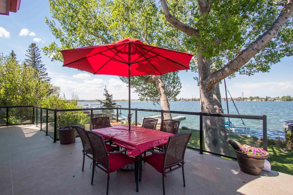Chestermere Vacation Rental | 973 E Chestermere Dr, Chestermere, AB T1X 1A8, Canada | Phone: (403) 909-7975