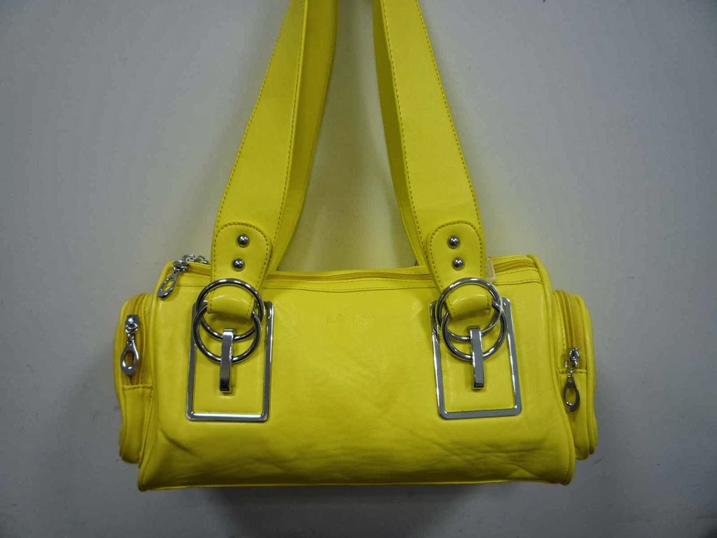 MK Fashion | 576 Gordon Baker Rd, North York, ON M2H 3B4, Canada | Phone: (416) 493-1388