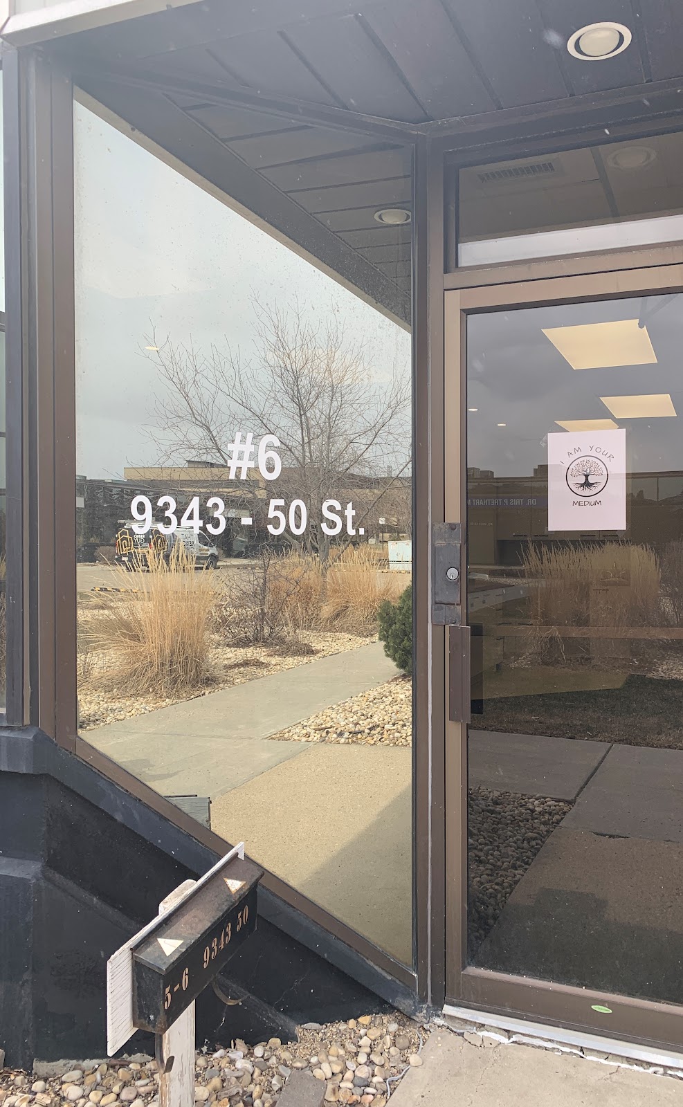 I Am Your Medium | Parkwood Office Center, 9343 50 St NW #6, Edmonton, AB T6B 2L5, Canada | Phone: (780) 720-8308