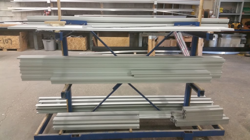 Barrie Regional Glass | 438 Dunlop St W, Barrie, ON L4N 1C3, Canada | Phone: (705) 721-5309