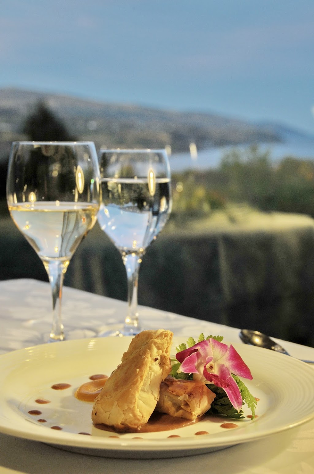 Le Perché Gourmand - Restaurant panoramique | 250 Chem. des Falaises, La Malbaie, QC G5A 2V2, Canada | Phone: (800) 386-3731