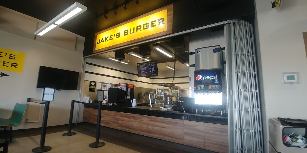 Jakes Burger | Hague, SK S0K 1X0, Canada | Phone: (306) 225-5005
