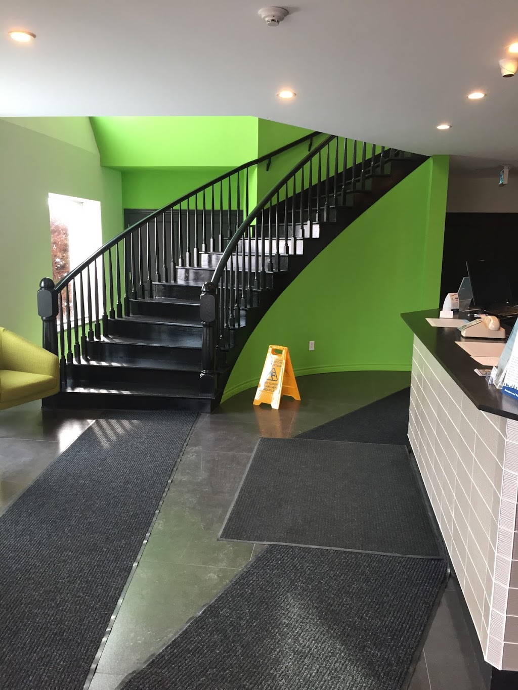 Travelodge by Wyndham Rigaud | 50 Rue Saint-Jean-Baptiste Ouest, Rigaud, QC J0P 1P0, Canada | Phone: (450) 451-4726
