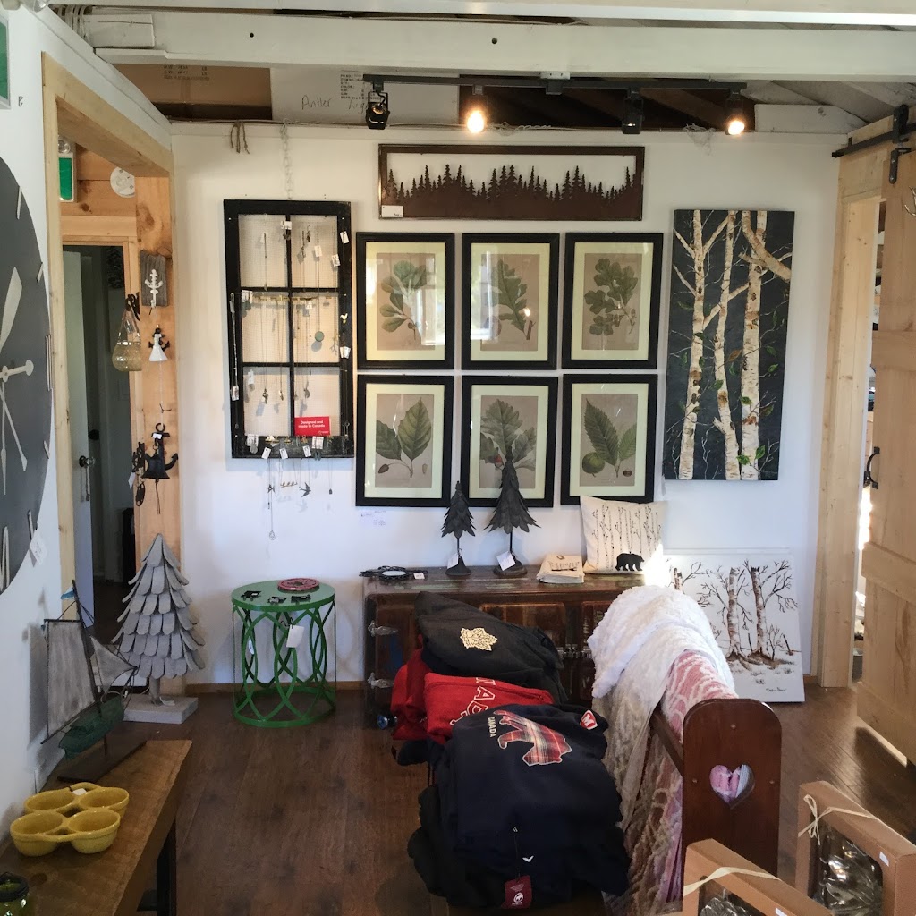 Unique Pieces | 604 Main St, Sauble Beach, ON N0H 2G0, Canada | Phone: (647) 992-5909